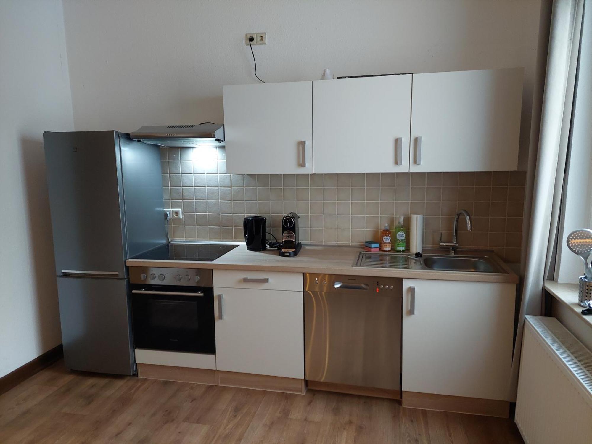 Cozy Home, 7 Beds, Wifi, Kitchen, Balcony, Bielefeld Center Экстерьер фото